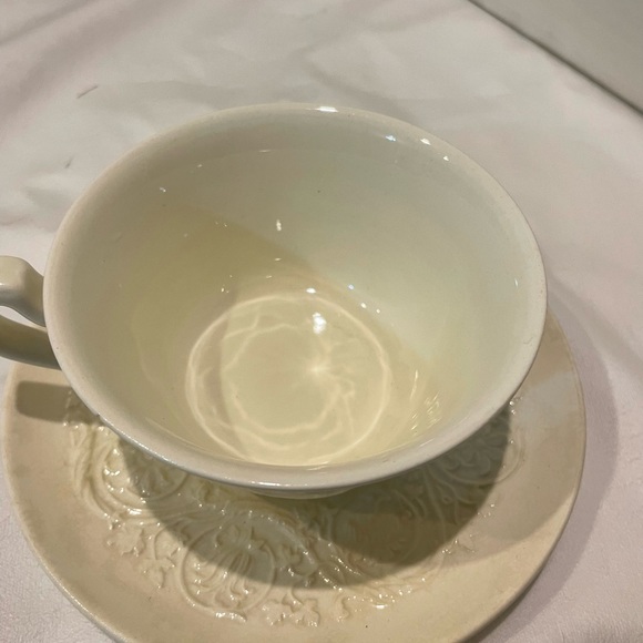 Vintage Wedgwood Patrician Cup & Saucer Embossed Made in England - Picture 2 of 16